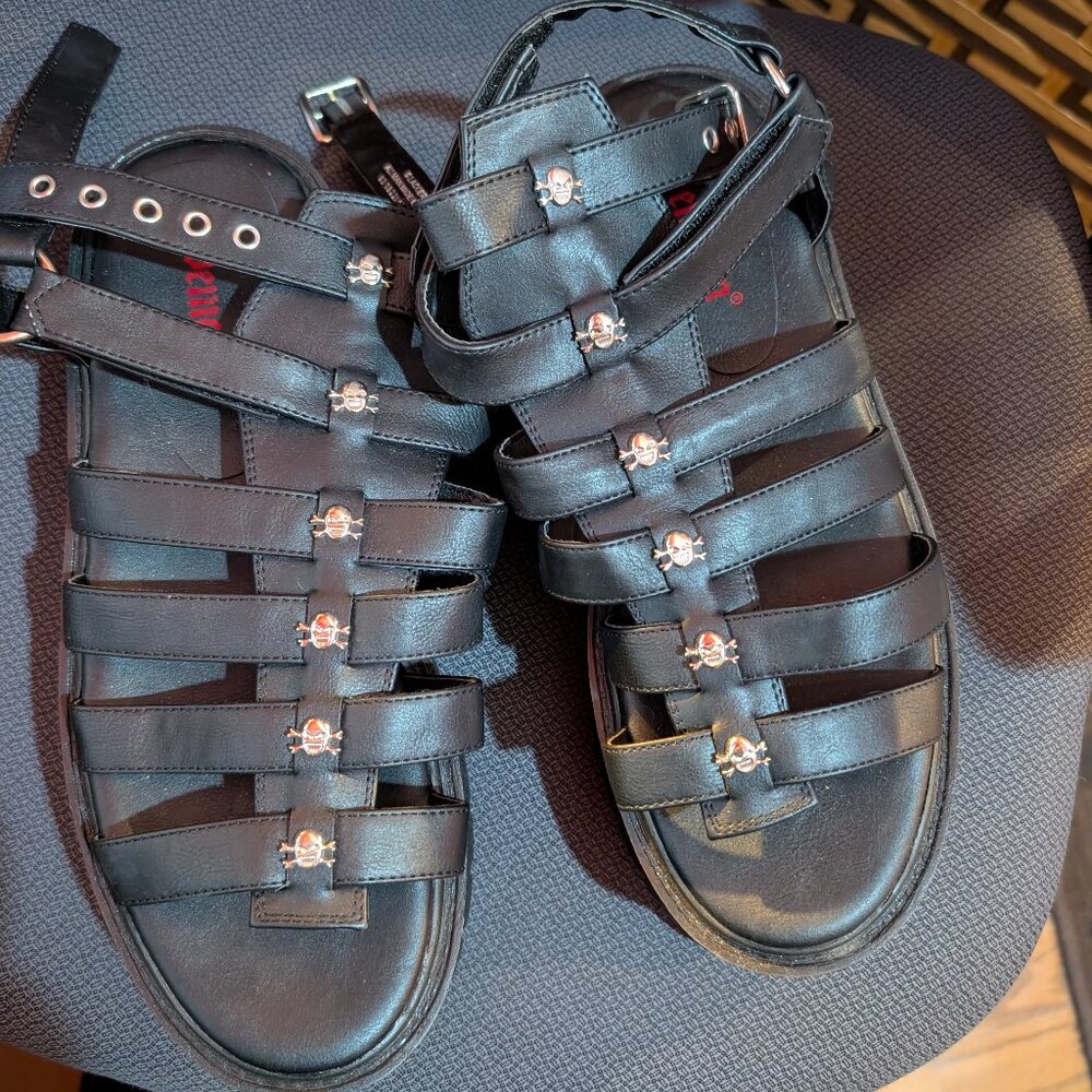 Demonia - LIKE NEW Slacker 18 Sandals - Super Cute with Skulls Women's Size 11
